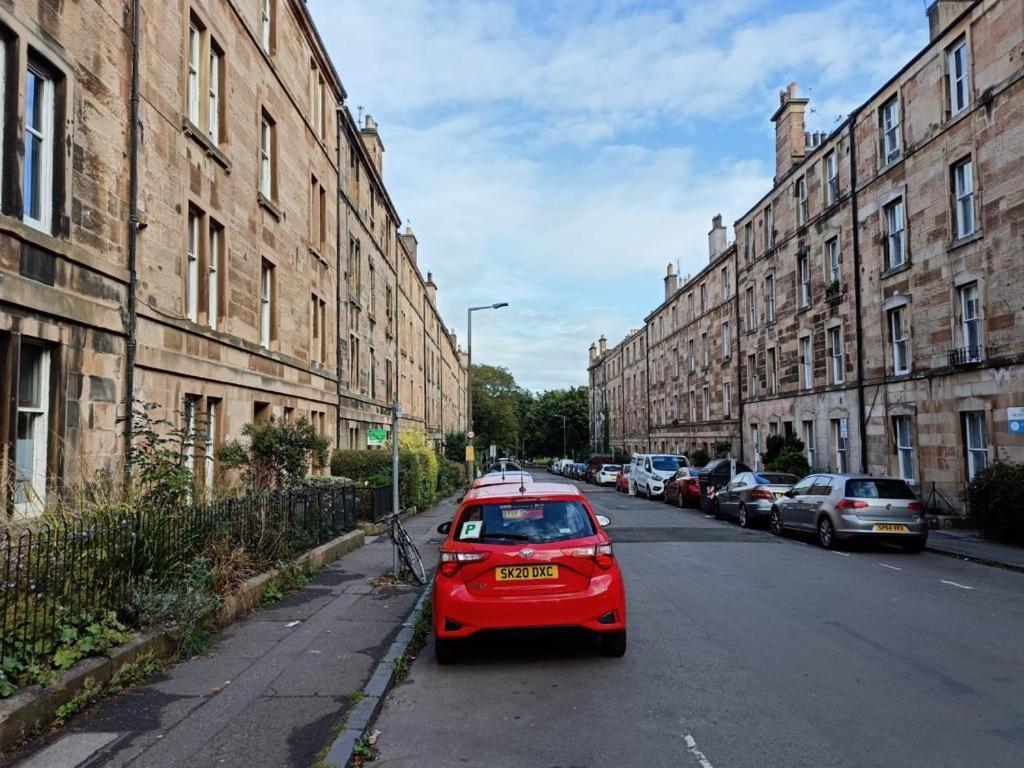 City Centre Flat - Sleep Upto 4 Edinburg Exteriör bild