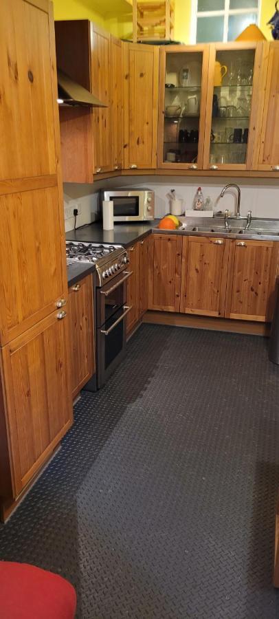 City Centre Flat - Sleep Upto 4 Edinburg Exteriör bild
